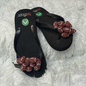 BRAND NEW!! Hotflops - Football